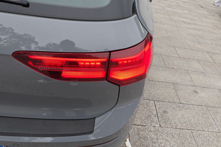 Used Volkswagen Golf 2023 280TSI DSG R-Line Lite
