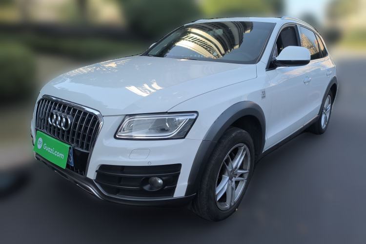 Used Audi Q5 2017 Plus 40 TFSI Technology Model