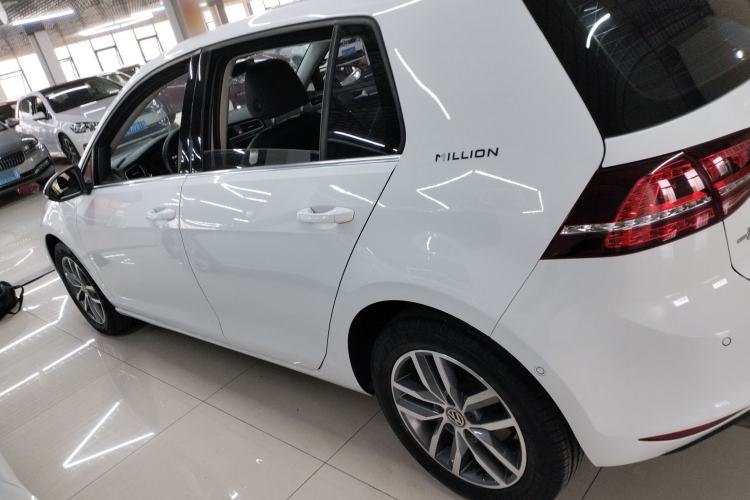 Used Volkswagen Golf 2017 230TSI Automatic Luxury Million-Vehicle Commemorative Edition