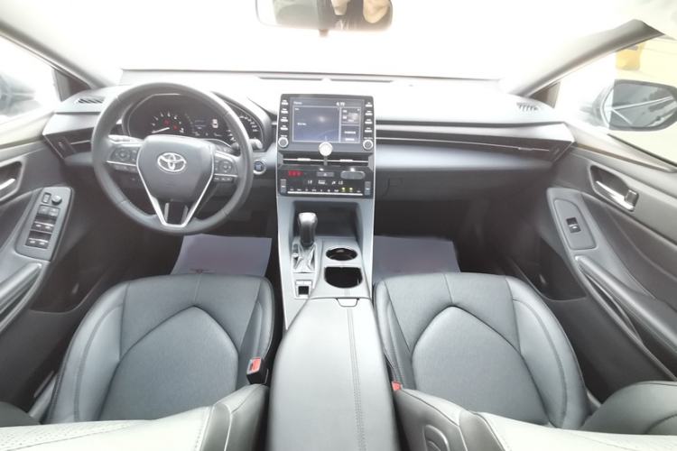 Used Toyota Avalon 2019 2.0L Luxury Edition China VI Standard
