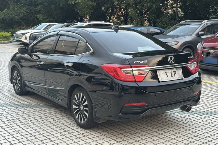 Used Honda Crider 2013 1.8L automatic luxury edition
