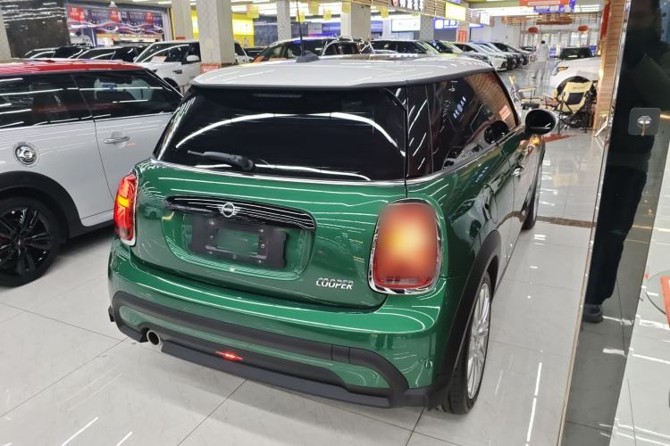 Used  MINI 2022 1.5T COOPER Classic Edition
