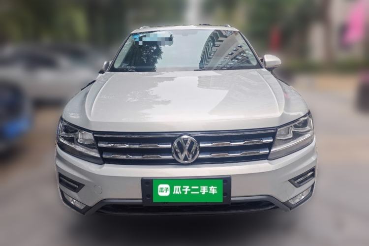 Used Volkswagen Tiguan L 2019 330TSI Automatic Two-Wheel Drive Panoramic Comfort Edition China VI Standard