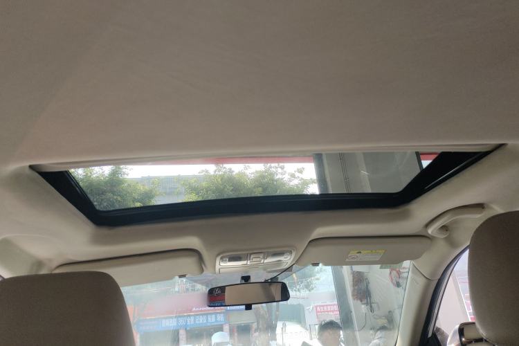 Used Changan Alsvin V7 2015 1.6L Automatic Enjoyment Model China IV Standard