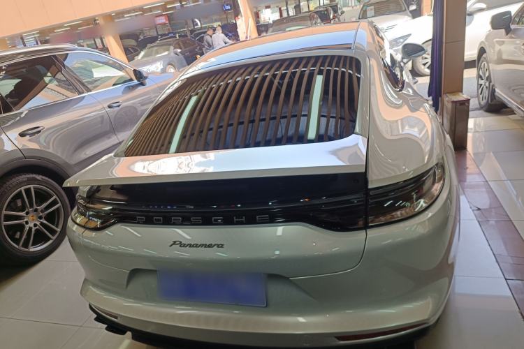 Used Porsche Panamera 2023 Facelifted Panamera 2.9T Platinum Edition
