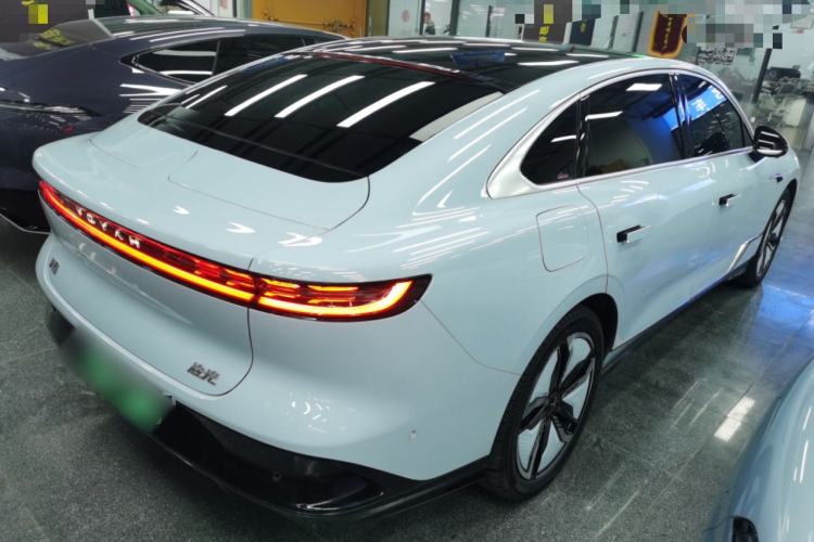 Used VOYAH PASSION 2023 Four-Wheel Drive Standard Edition