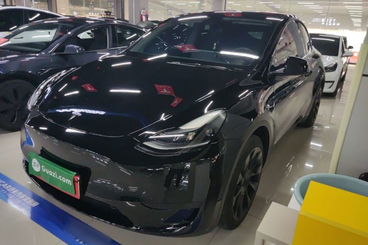 Used Tesla Model Y 2022 Rear-Wheel-Drive Version
