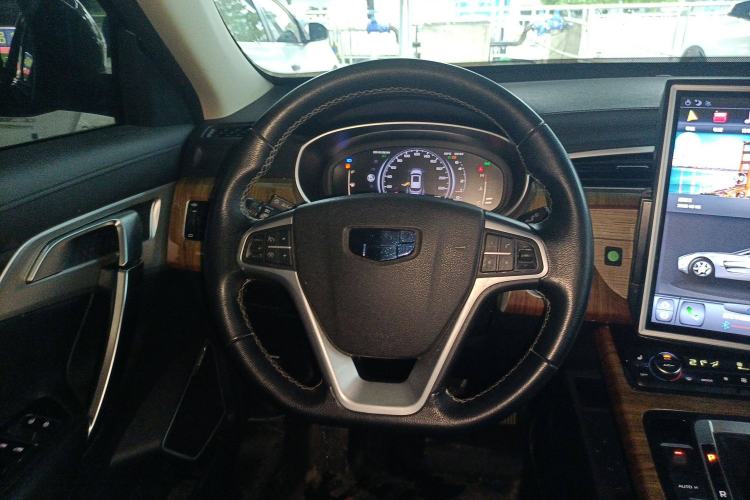 Used Geely Auto Emgrand X7 Sport 2018 1.8TD Automatic Two-Wheel Drive Smart Connect 4G Internet Edition
