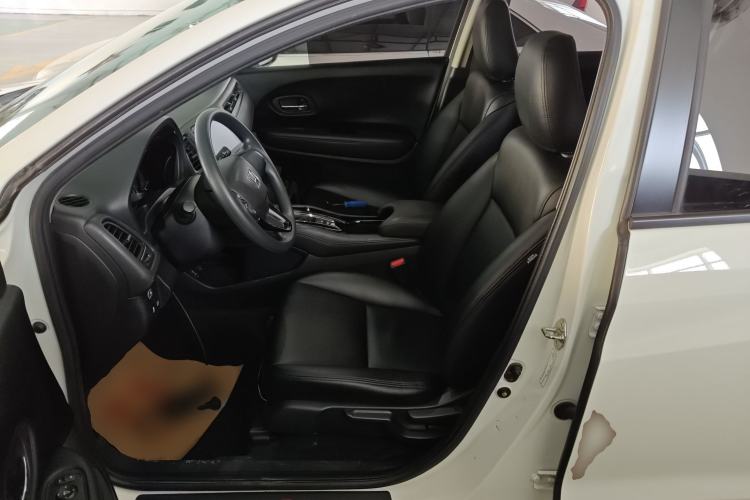 Used Honda Vezel 2020 1.5L CVT Pioneer Edition
