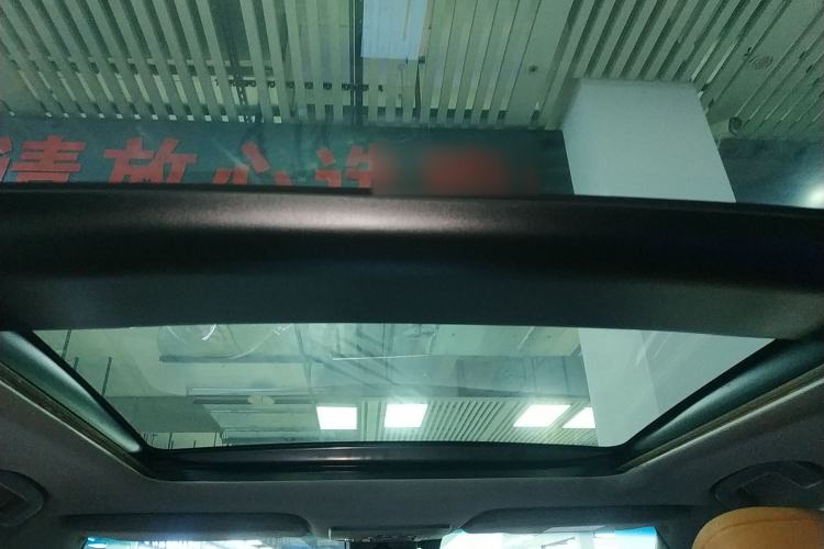 Used Toyota Avalon 2019 Dual-Engine 2.5L XLE Prestige Version China VI Standard
