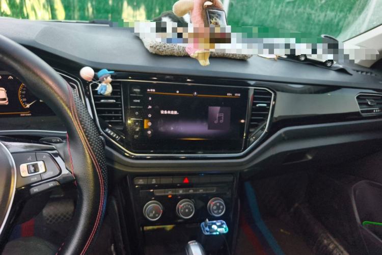 Used Volkswagen T-ROC 2021 280TSI DSG Two-Wheel Drive Comfort Connect Edition
