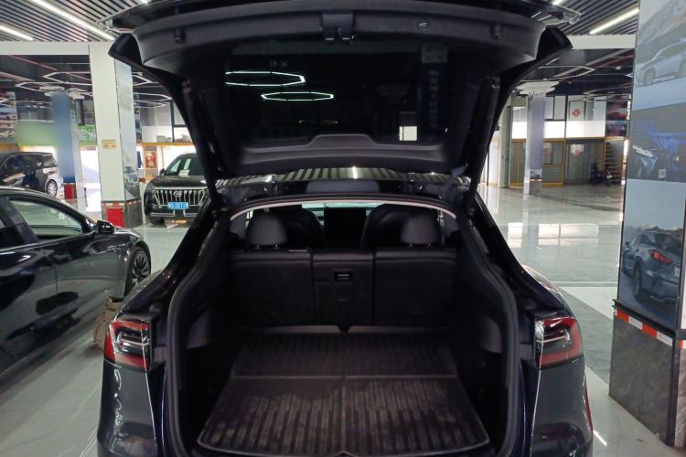 Used Tesla Model Y 2024 Rear-Wheel-Drive Version
