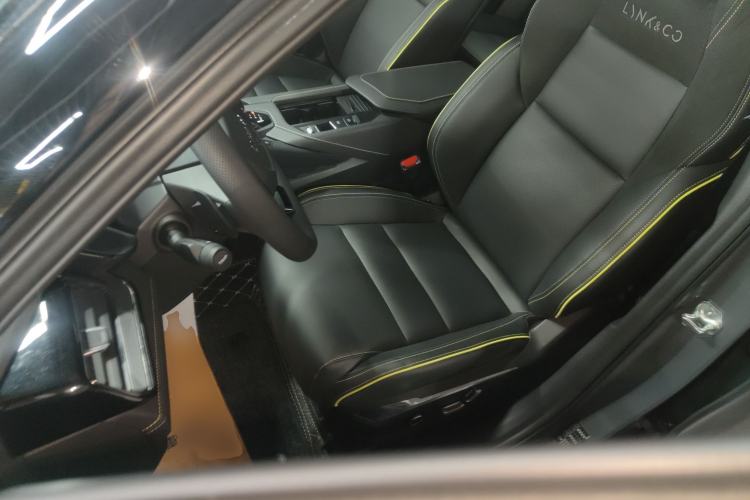 Used Lynk & Co 06 2023 Remix 1.5T Dynamic Halo