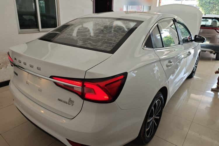 Used Roewe i5 2020 1.5L Automatic 4G Connect Luxury Flagship Edition