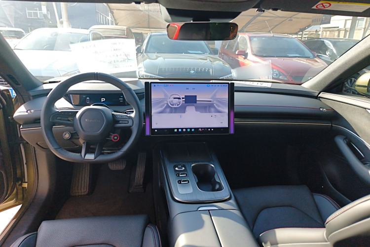 Used  SU7 2024 Rear-Drive Long-Range Intelligent Driving Version
