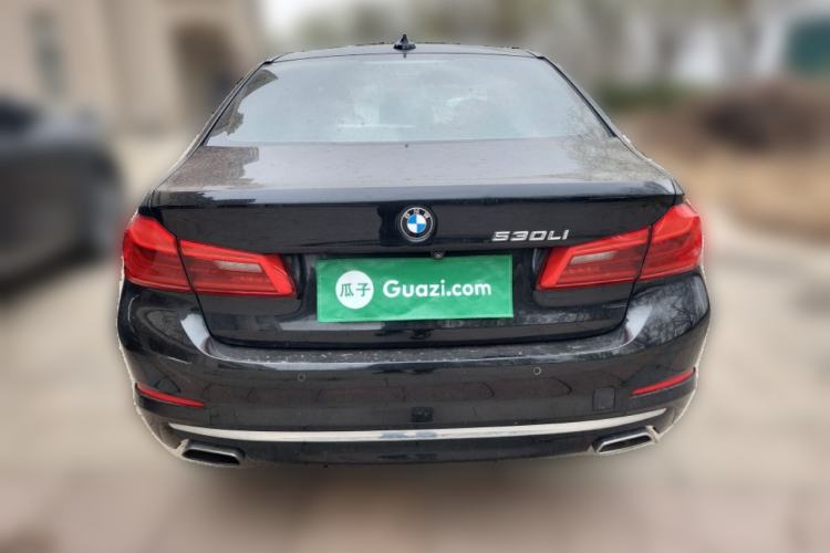 Used BMW 5 Series 2018 Facelifted 530Li Luxury Edition Premium Package
