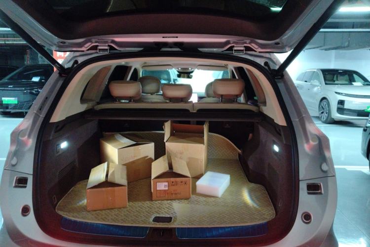 Used Hima AITO M7 2024 1.5T Intelligent Driving 4WD Max Edition 5 Seats
