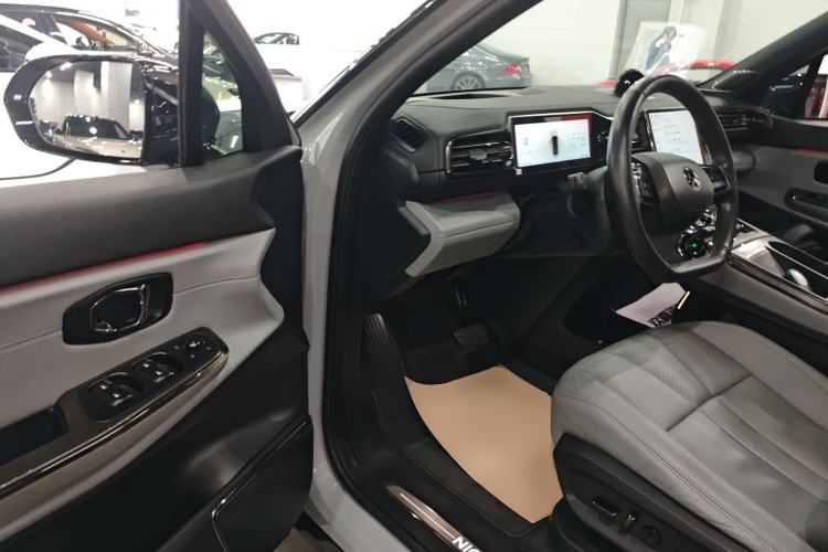 Used Nio ES8 2020 580 km Range Six-Seater Version
