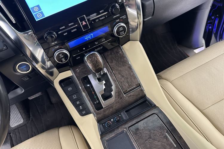 Used Toyota Alphard 2021 Dual-Engine 2.5L Prestige Edition