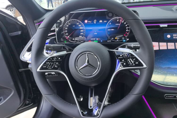 Used Mercedes-Benz E-Class New Energy 2024 E 350 e L Plug-in Hybrid Sedan