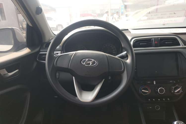Used Hyundai Verna 2017 1.4L Manual Huancai Edition China V Standard
