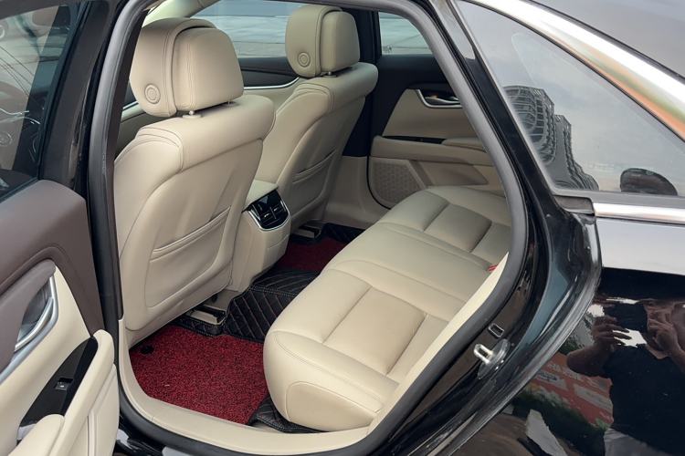 Used Cadillac XTS 2014 28T Comfort Version
