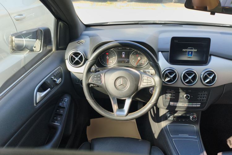 Used Mercedes-Benz B-Class 2017 B 200 Fashion Model
