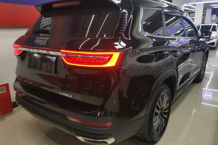 Used JETOUR X90 PLUS 2023 Facelift 1.6TD DCT Villa 5-Seater
