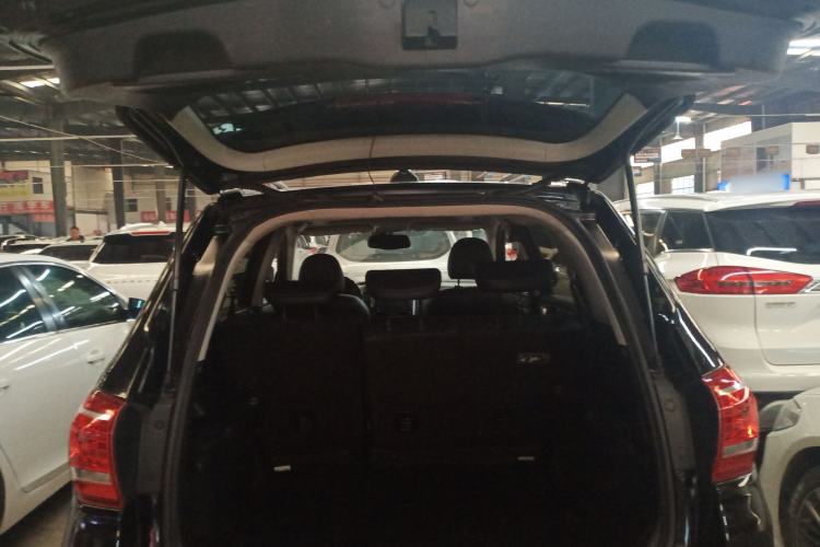 Used Haval H6 2015 Revised Version Sport Edition 1.5T Manual Transmission Two-Wheel Drive Elite Grade
