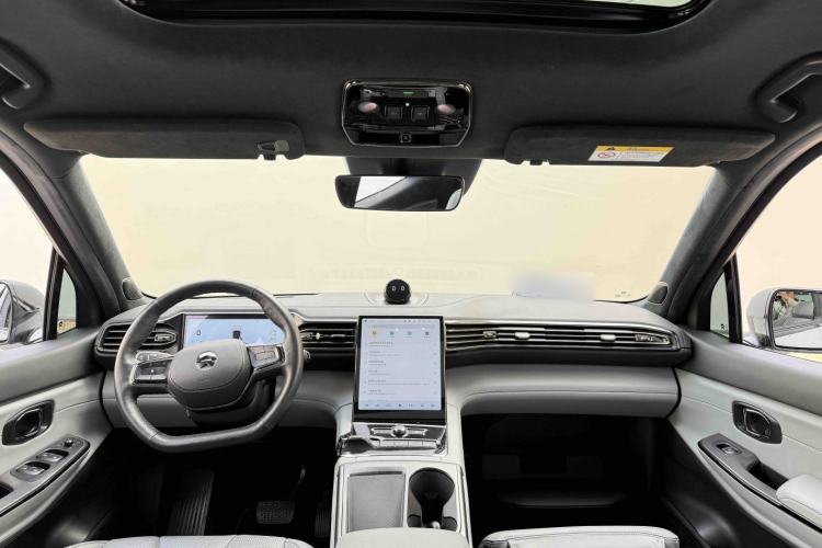 Used Nio ES8 2020 580 km Range Signature Edition Six-Seater Version
