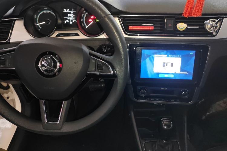 Used Skoda Rapid 2020 1.5L Automatic Comfort Edition
