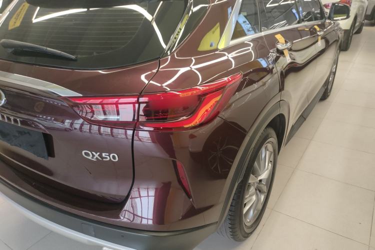 Used Infiniti QX50 2020 Revised Version 2.0T Two-Wheel Drive Fashion Edition
