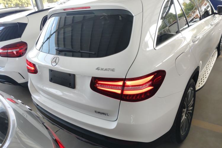 Used Mercedes-Benz GLC 2016 GLC 260 4MATIC Dynamic Edition
