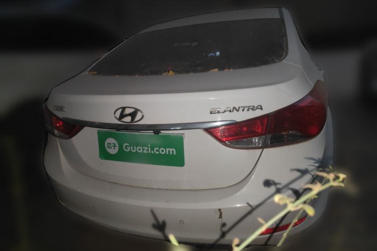 Used Hyundai Elantra 2015 1.6L Automatic Fashion Model