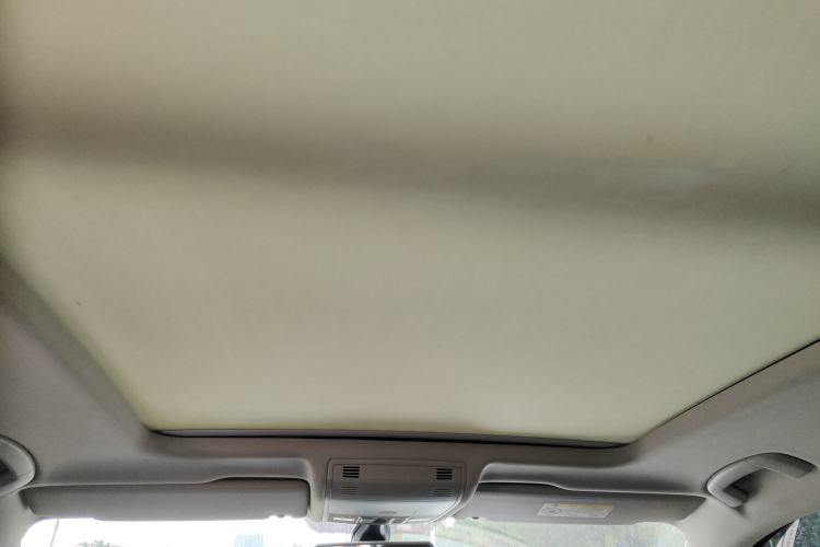 Used Volkswagen Tayron 2019 330TSI Two-Wheel Drive Luxury Model China VI Standard