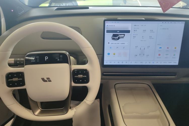 Used Li Auto Li Auto i6 2025 Model Two-Wheel-Drive Standard Type
