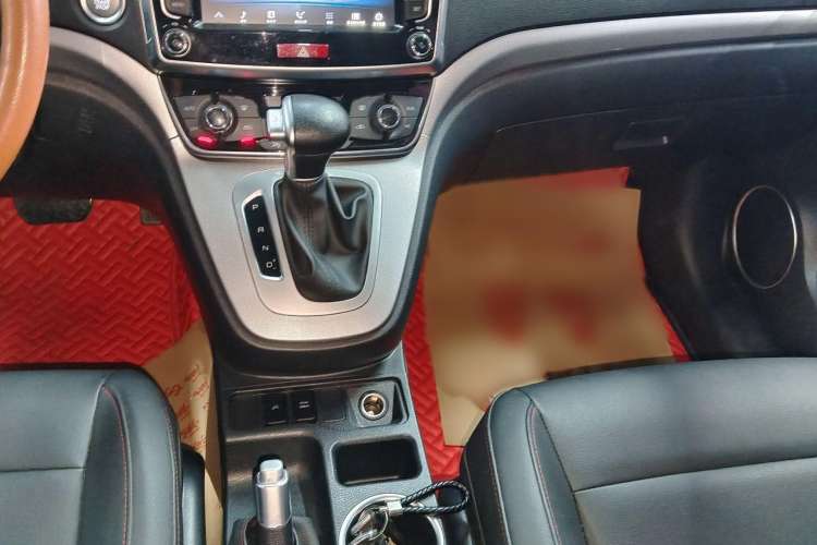 Used Haval M6 2019 1.5T DCT Two-Wheel Drive Elite Version China VI Standard
