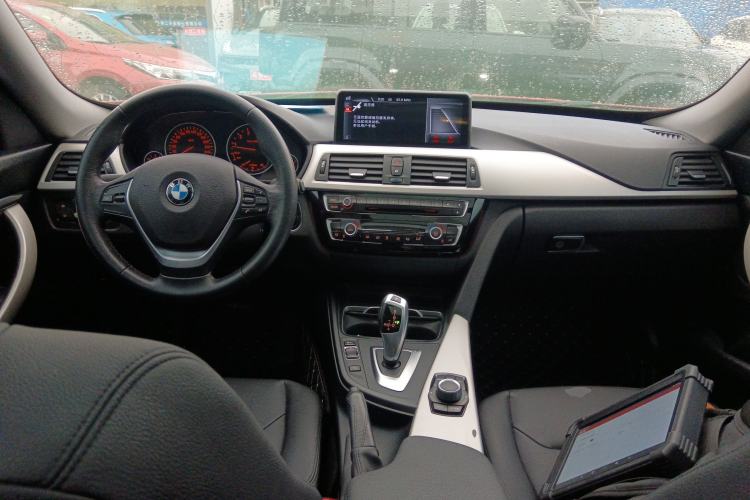 Used BMW 3 Series GT 2017 320i Sport Edition