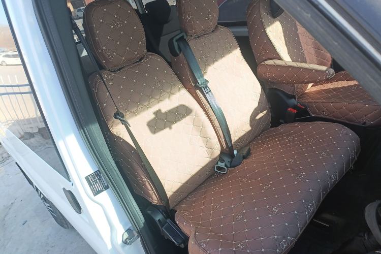 Used JMC Fushun 2022 2.0T Manual Multi-Function Passenger Vehicle Short Wheelbase Mid-Height Roof 6-Seater