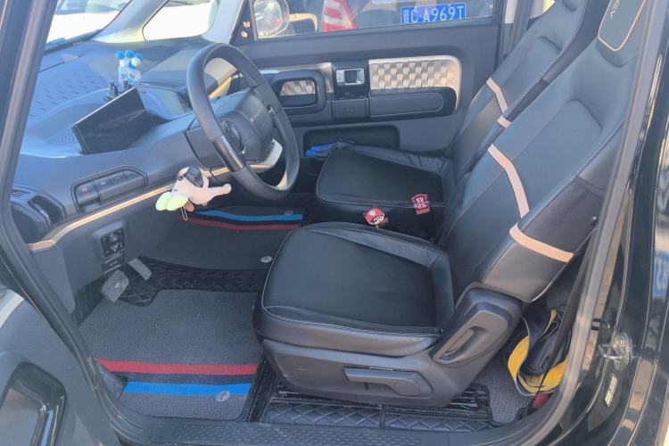 Used Baojun KiWi EV 2021 Artist Model Lithium Iron Phosphate