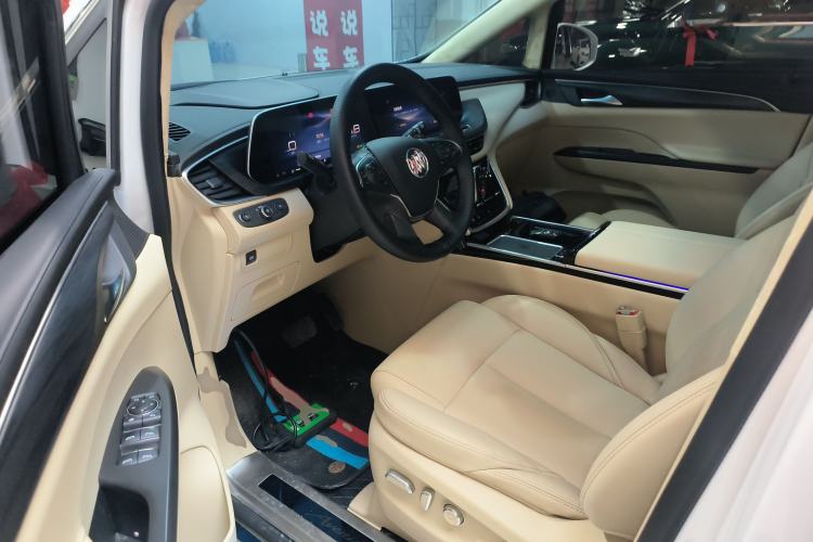 Used Buick GL8 2023 ES Lu Zun Deluxe Model
