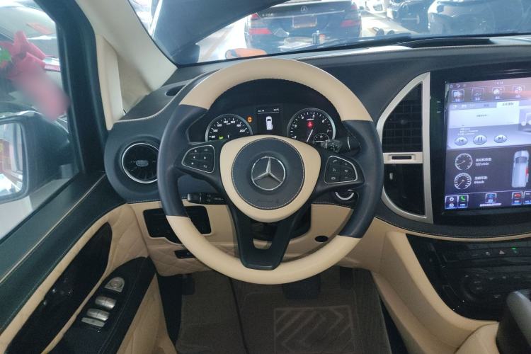 Used Mercedes-Benz Vito 2021 2.0T Elite Version 7 Seats
