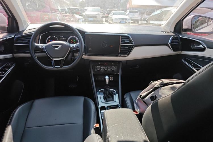 Used Jetta VS5 2023 280TSI Automatic Trend Edition
