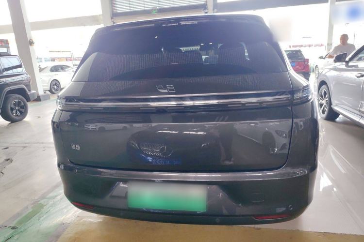 Used Li Auto L7 2023 Air model

