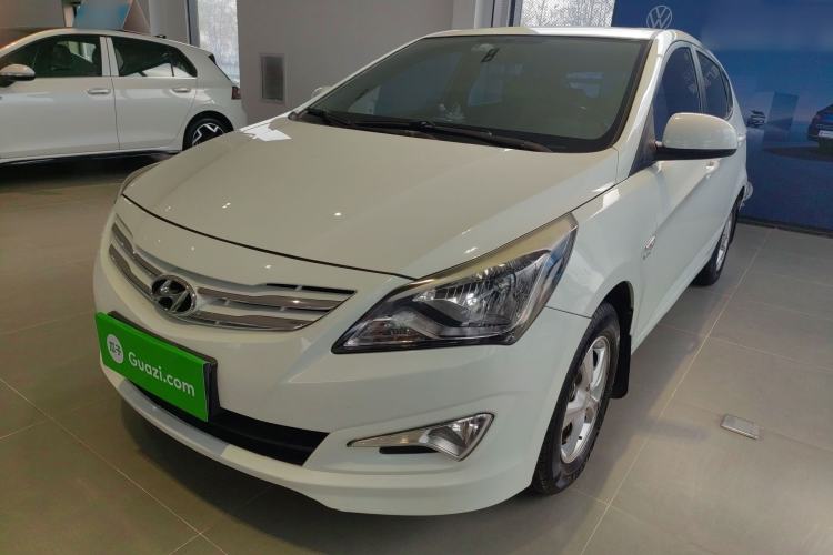 Used Hyundai Verna Ray 2016 1.4L Manual Leading GLX Model
