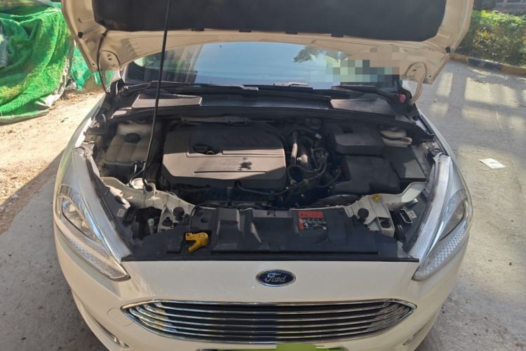 Used Ford Focus 2015 Sedan EcoBoost 180 Automatic Elite Model
