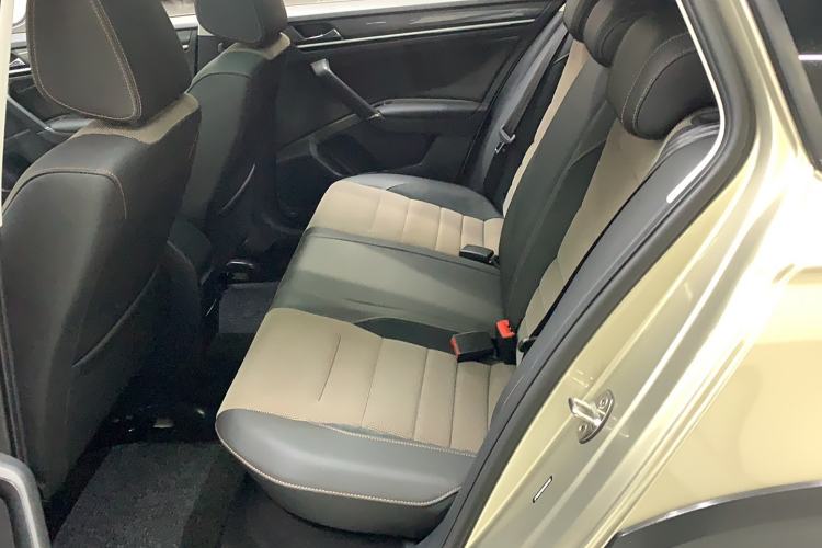 Used Volkswagen C-TREK 2018 1.5L Automatic Comfort Model
