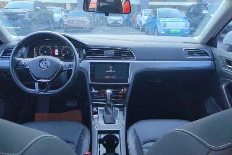 Used Volkswagen Lamando 2021 280TSI DSG Comfort Edition
