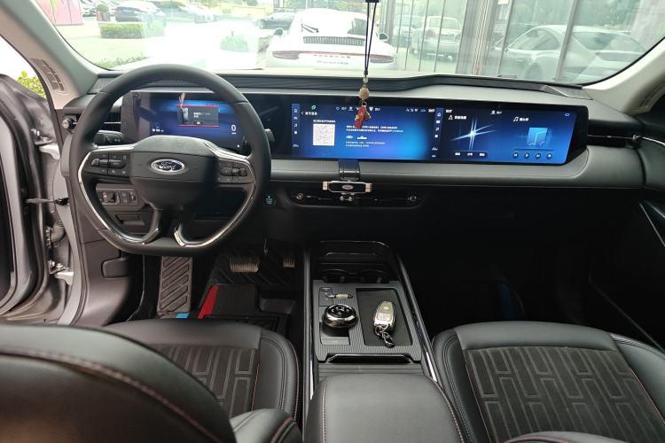 Used Ford Mondeo 2023 EcoBoost 180 Luxury Model
