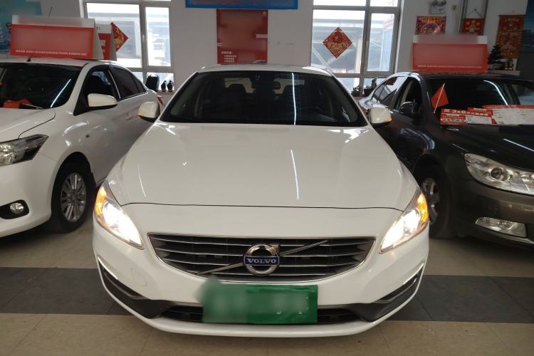 Used Volvo S60 2015 S60L 2.0T Zhiyuan Edition